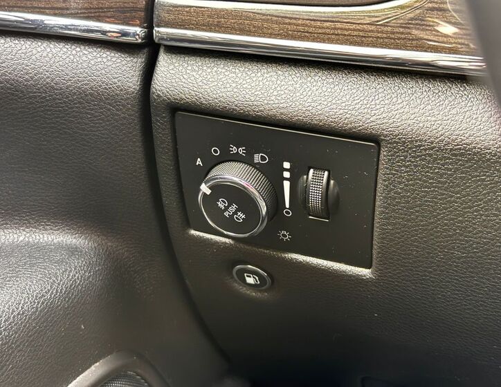 Jeep Grand Cherokee 35