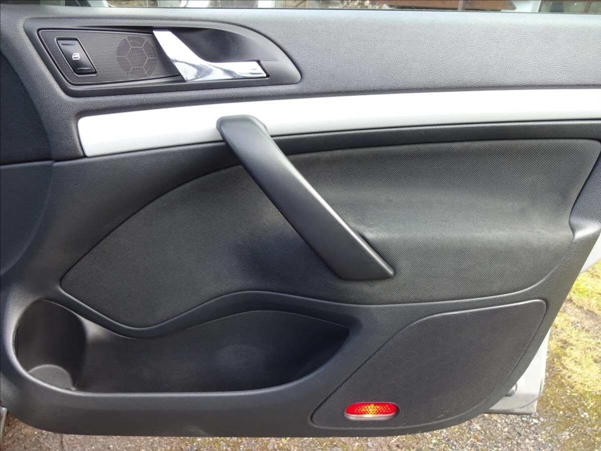 Škoda Octavia Kombi 1,8 l 112 kw