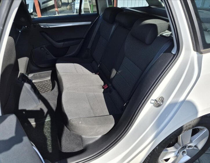 Škoda Octavia Kombi 1,6 l 77 kw