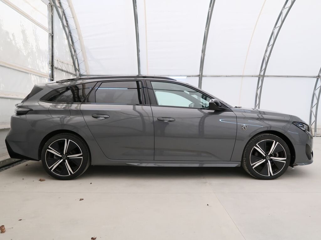 Peugeot 308 Kombi 1,2 l 96 kw