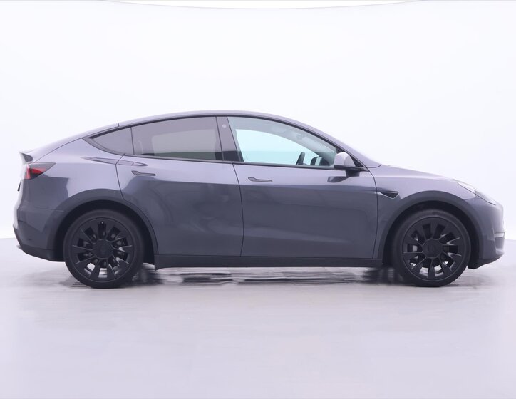 Tesla Model Y SUV 0,0 378 kw
