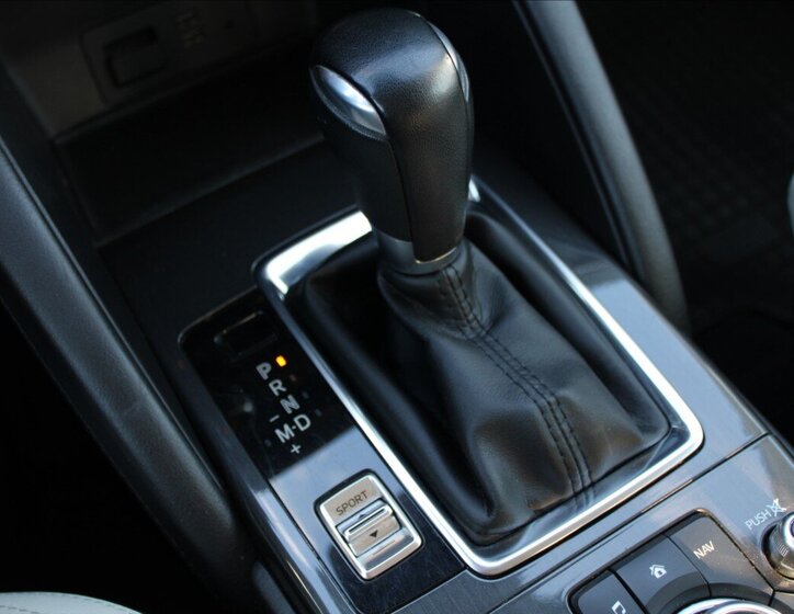 Mazda CX-5 SUV / Terénní 2,5 l 141 kw