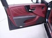 Lexus LS 500h Sedan / Limuzína 3,5 l 220 kw