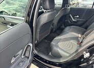Mercedes-Benz Třídy A Hatchback 1,3 l 120 kw
