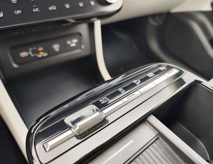 Hyundai Tucson SUV 1,6 l 118 kw