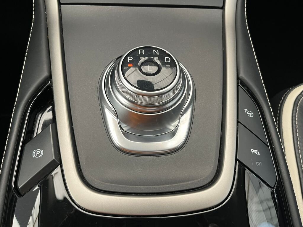 Ford S-MAX MPV 2,5 l 140 kw