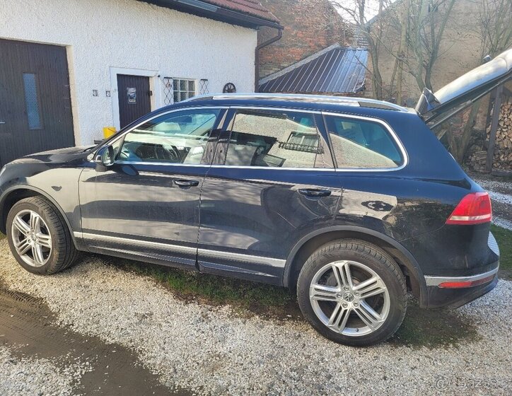 Volkswagen Touareg Kombi 3,0 l 193 kw