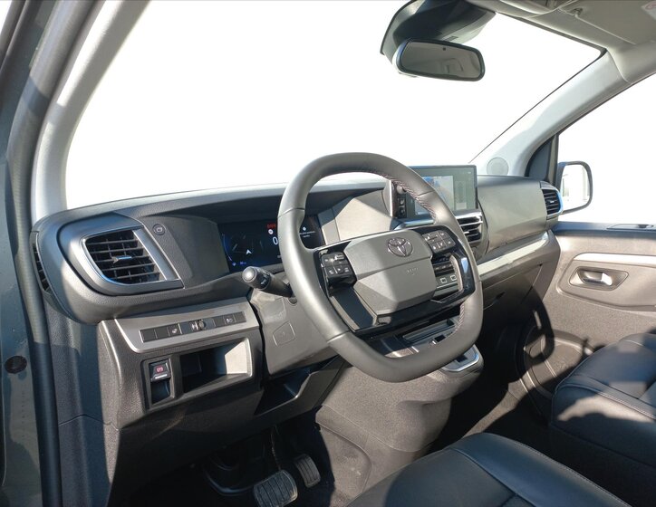 Toyota ProAce Verso VAN-Minibus 2,0 l 130 kw