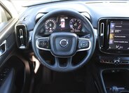 Volvo XC40 SUV 2,0 l 140 kw