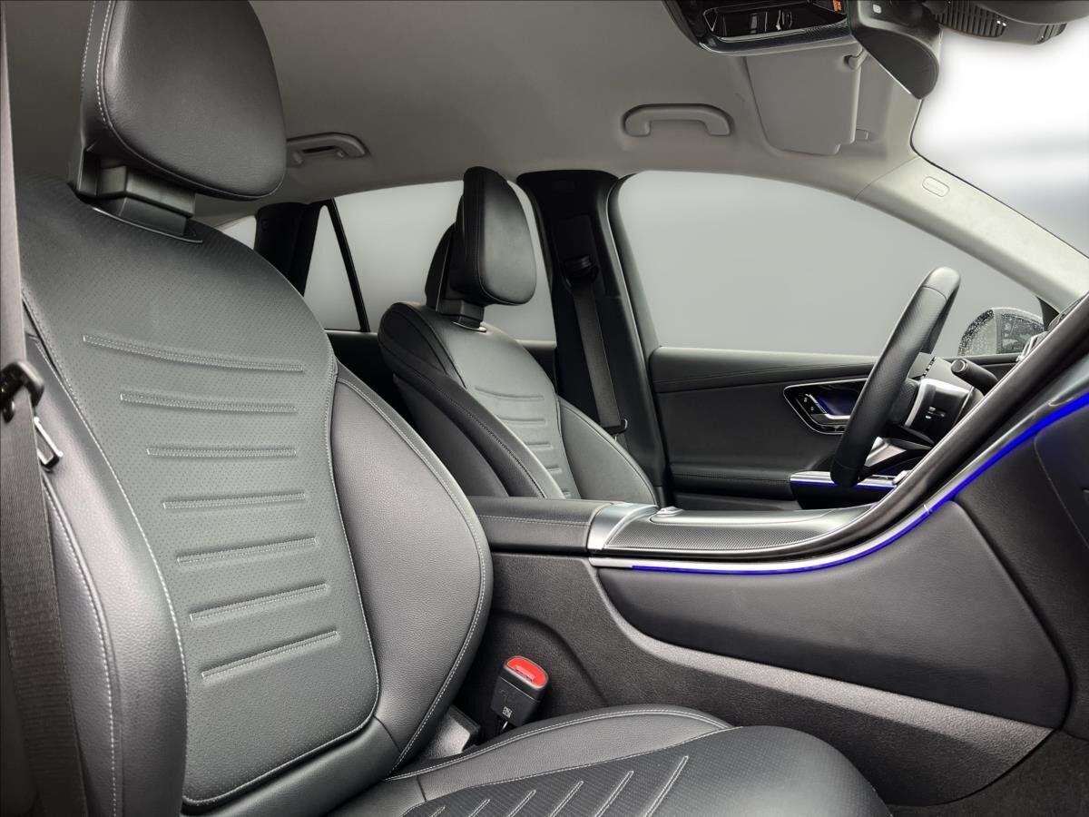 Mercedes-Benz GLC SUV 2,0 l 145 kw