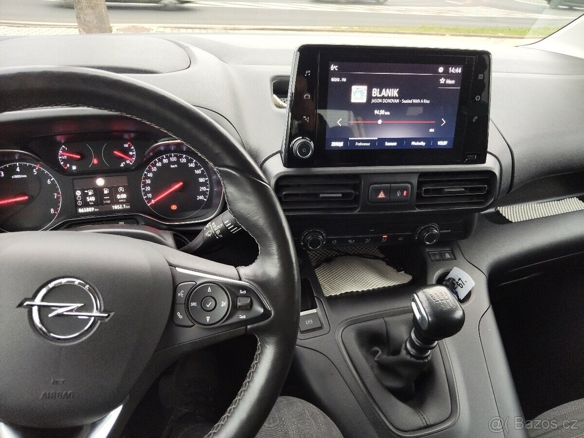 Opel Combo MPV 0,0 96 kw