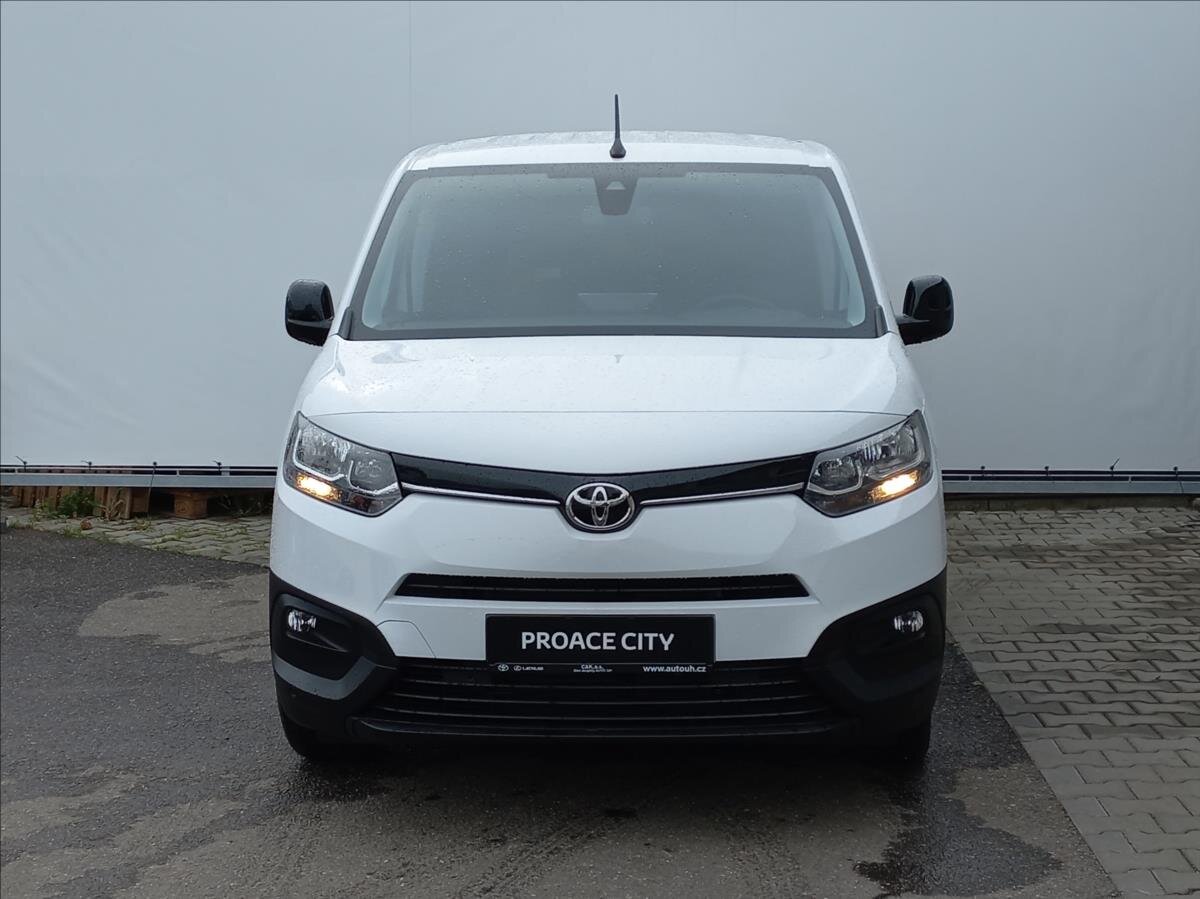 Toyota ProAce City