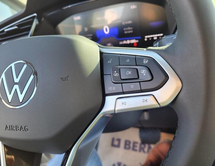 Volkswagen Touran MPV 1,5 l 110 kw