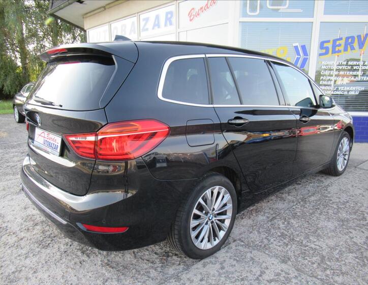 BMW Řada 2 4