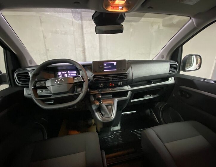 Toyota ProAce Skříň 2,0 l 106 kw