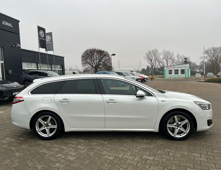 Peugeot 508 Kombi 2,0 l 133 kw