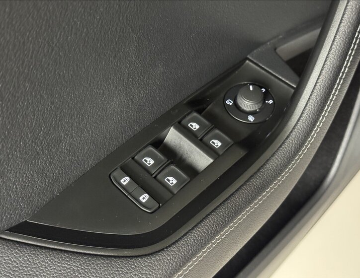 Škoda Superb Kombi 1,4 l 160 kw