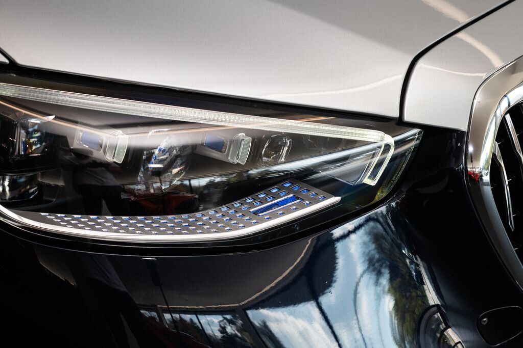 Mercedes-Benz Ostatní Sedan / Limuzína 6,0 l 450 kw