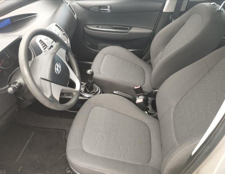 Hyundai i20 Hatchback 1,2 l 57 kw