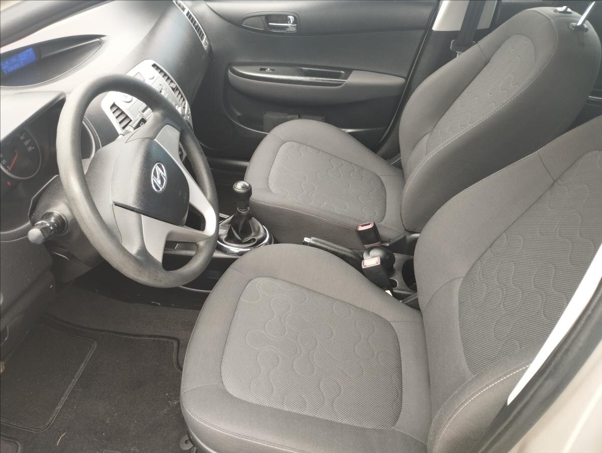 Hyundai i20 Hatchback 1,2 l 57 kw