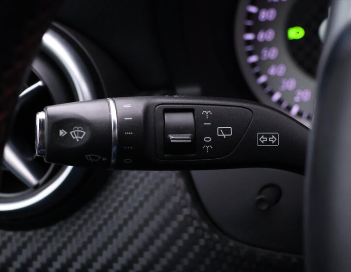 Mercedes-Benz Třídy A Hatchback 1,8 l 100 kw