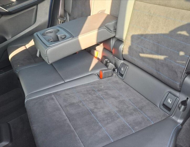 BMW X2 SUV / Terénní 2,0 l 221 kw