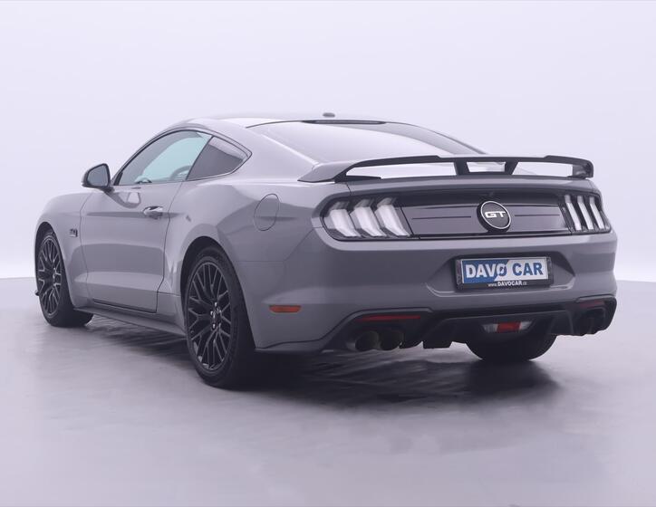 Ford Mustang 5