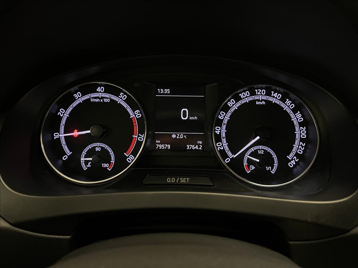 Škoda Rapid Liftback 999,0 81 kw