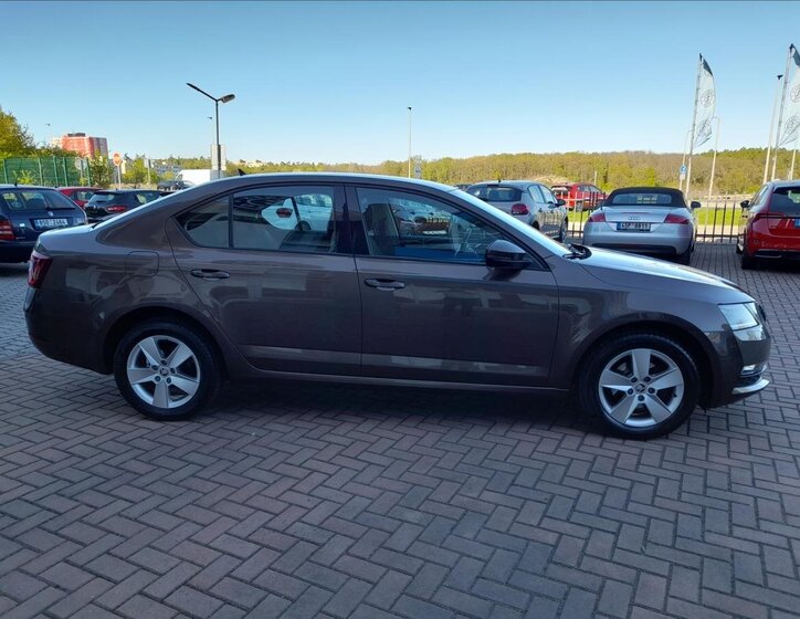 Škoda Octavia Liftback 999,0 85 kw