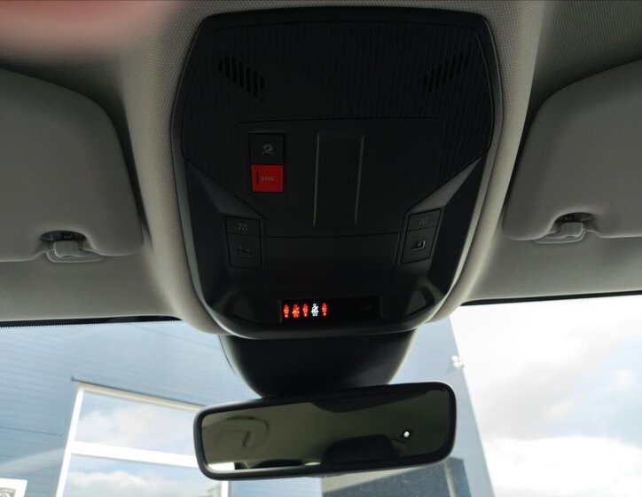 Peugeot 308 Kombi 1,5 l 96 kw