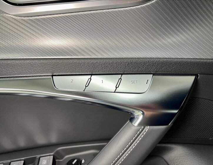 Audi A6 Allroad Kombi 3,0 l 210 kw