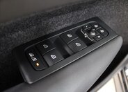 Volvo XC40 Kombi 2,0 l 145 kw