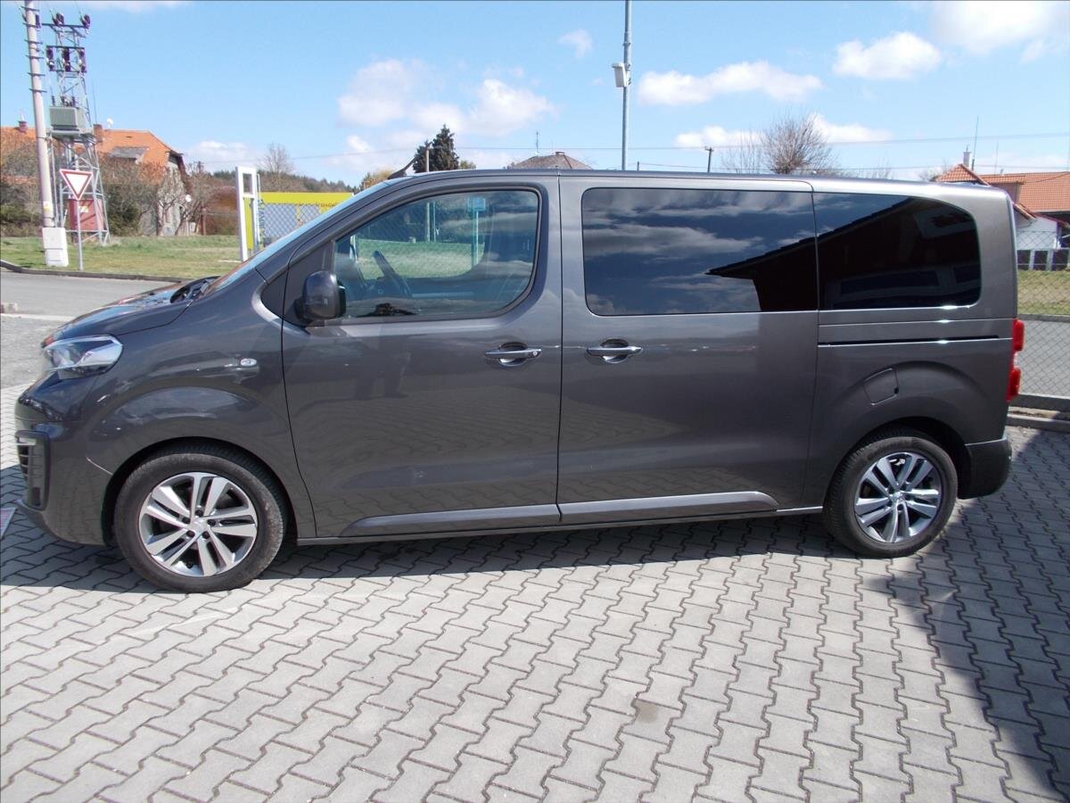 Peugeot Traveller MPV 2,0 l 130 kw