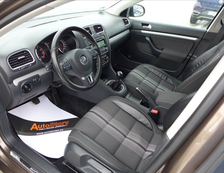 Volkswagen Golf Kombi 1,2 l 77 kw