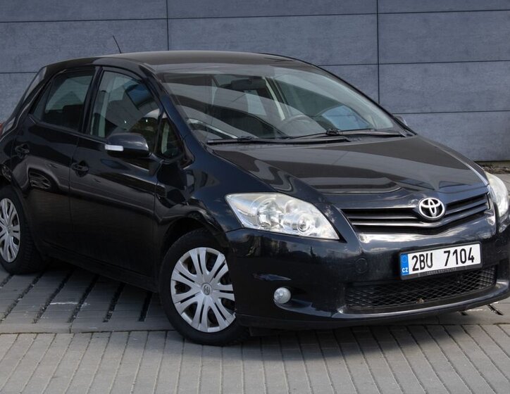 Toyota Auris Hatchback 1,6 l 97 kw