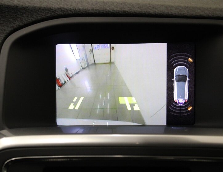 Volvo V60 Kombi 2,0 l 270 kw