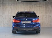 BMW Řada 5 Kombi 3,0 l 195 kw