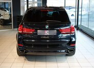BMW X5 SUV 3,0 l 230 kw