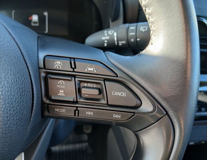 Toyota Yaris Cross 19