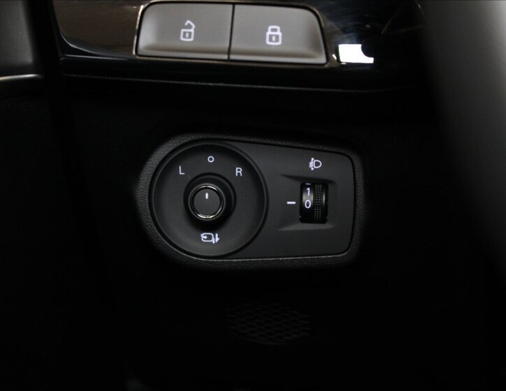 MG MG3 Hatchback 1,5 l 143 kw