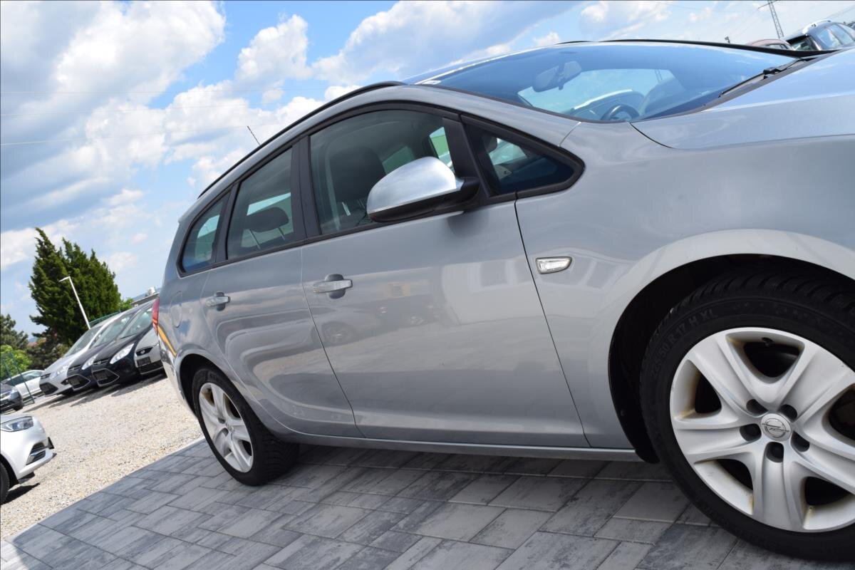 Opel Astra Kombi 1,7 l 81 kw
