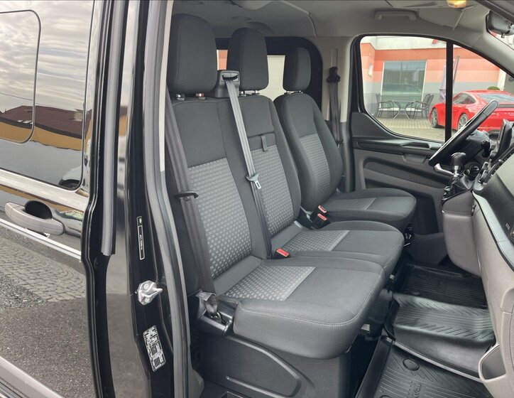 Ford Transit Custom 22