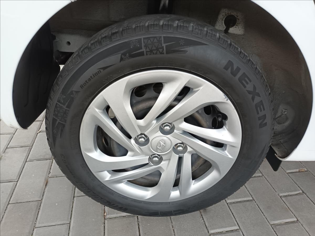 Hyundai i10 Hatchback 998,0 49 kw