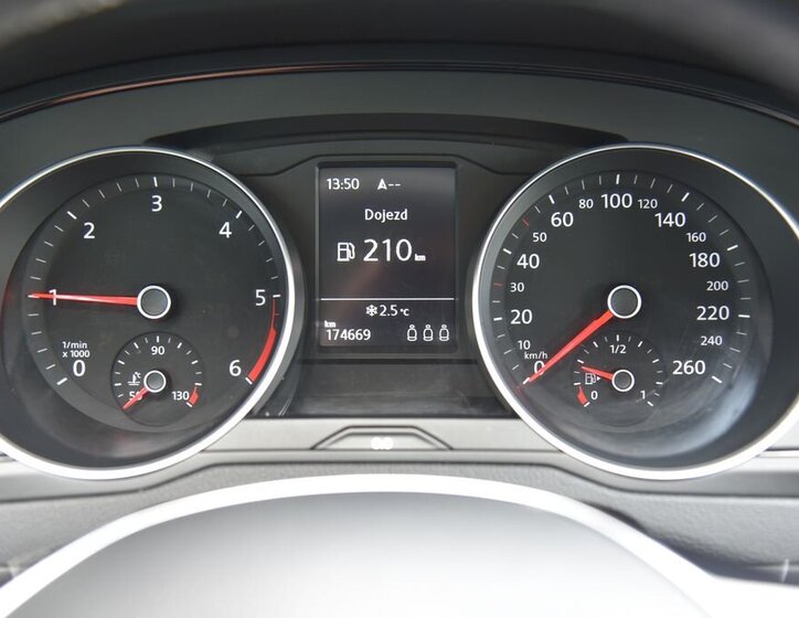 Volkswagen Passat Kombi 2,0 l 110 kw