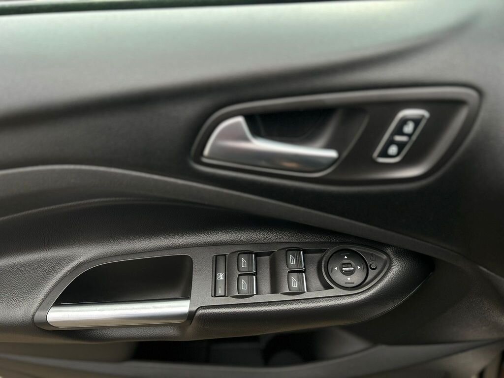 Ford Kuga SUV 2,0 l 120 kw