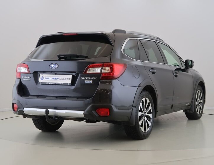 Subaru Outback 5