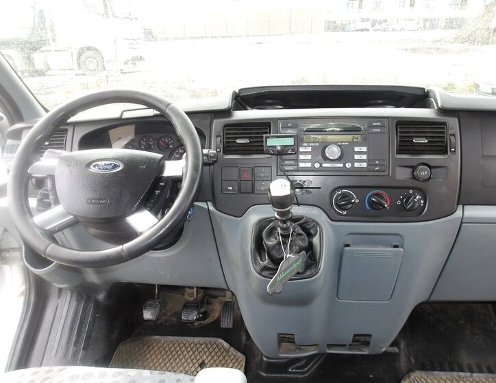 Ford Transit Skříň 2,4 l 103 kw