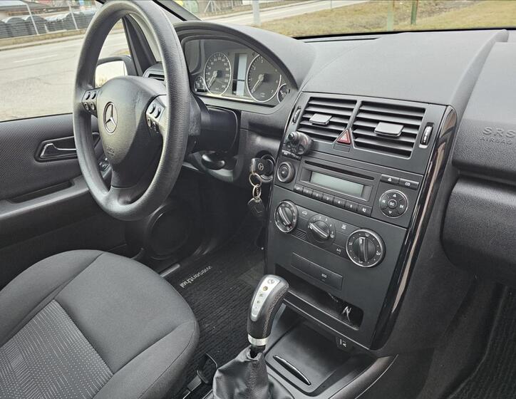 Mercedes-Benz Třídy A 28