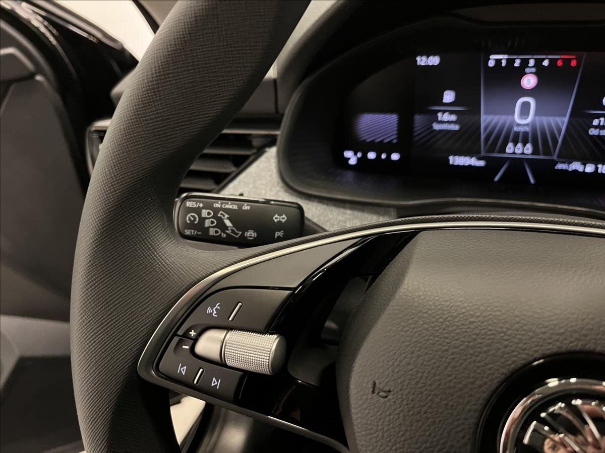 Škoda Kamiq SUV 999,0 85 kw