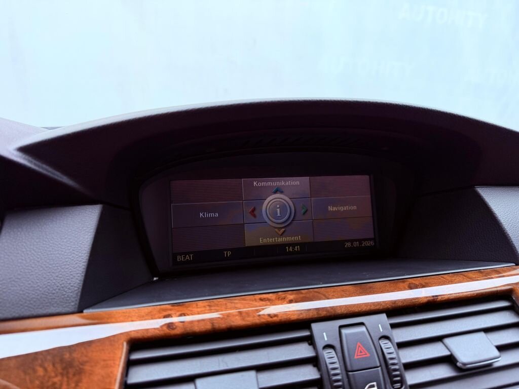 BMW Řada 5 Sedan 3,0 l 145 kw